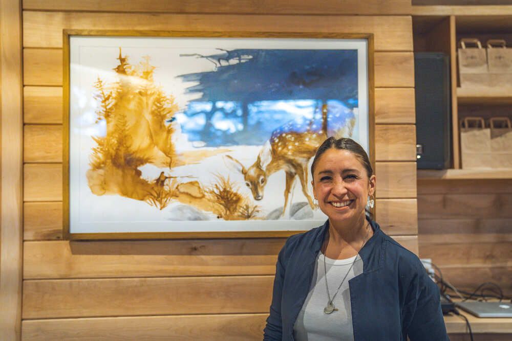 Artista muestra su obra